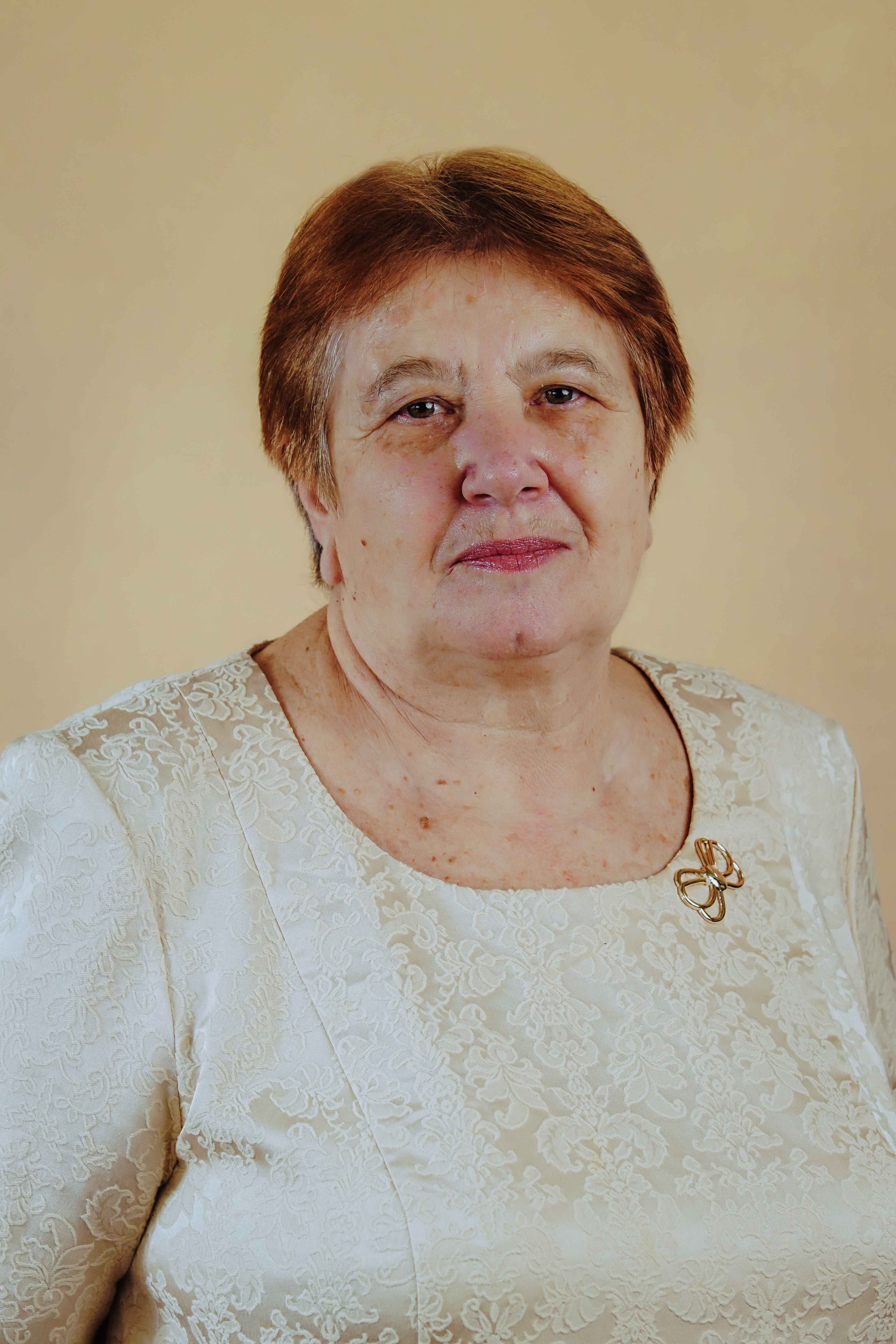 Макурина Вера Николаевна.
